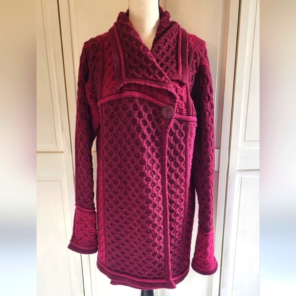Aran Merino Wool Loose Knit Mid Length 2 Tone Sweater - Picture 1 of 14